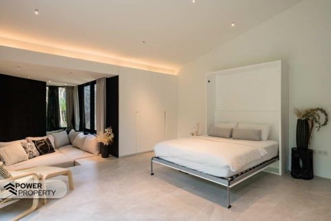 Вилла с 3 спальнями в Тампаксиринг, Гианьяр, (9813) 20