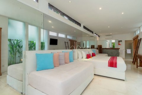 Вилла с 5 спальнями в Семиньяк, Бадунг,  (9807) 25