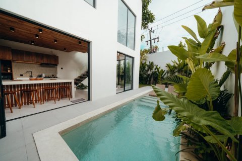 3 bedrooms Villa in Kerobokan, Badung, Bali (14552) 2