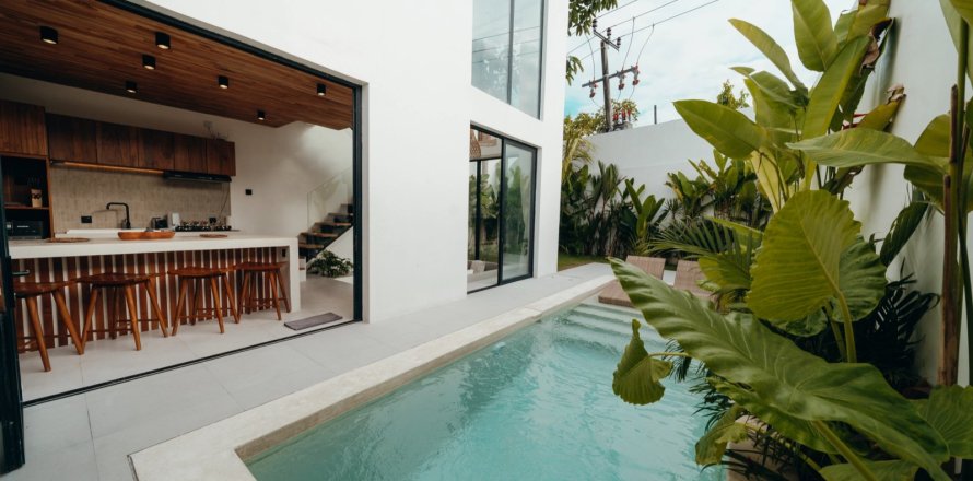 3 bedrooms Villa in Kerobokan, Badung, Bali (14552)