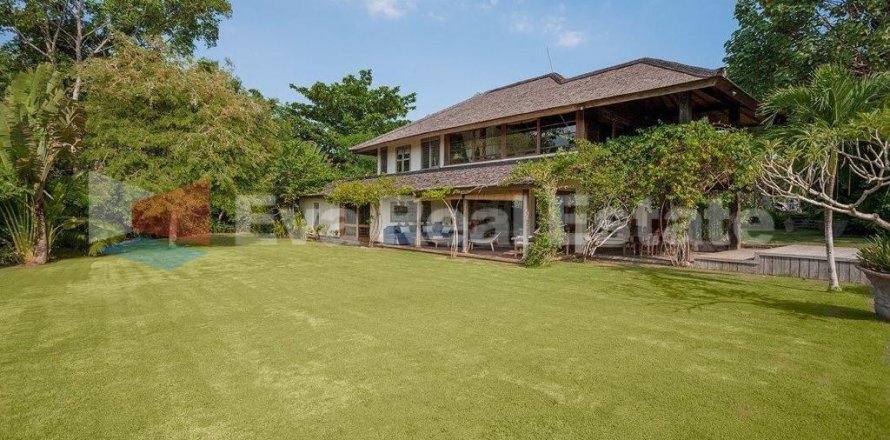 5 bedrooms Villa in Kerobokan, Badung, Bali (2519)
