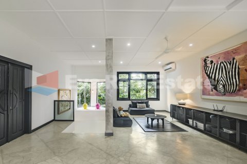 3 bedrooms Villa in Kerobokan, Badung, Bali (2520) 15