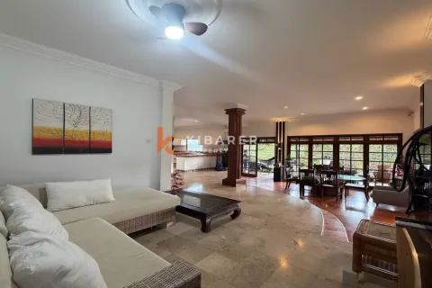 3 bedrooms Villa in Badung, Bali (12480) 6