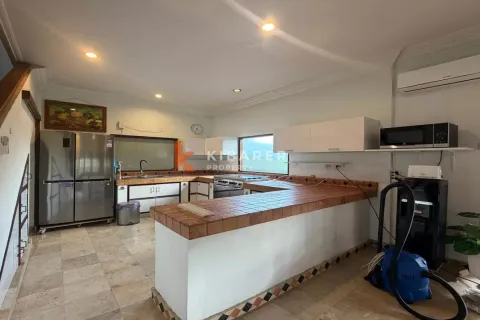 3 bedrooms Villa in Badung, Bali (12480) 29