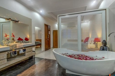 Вилла с 10 спальнями в Семиньяк, Бадунг, Бали (12256) 4
