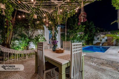 2 bedrooms Villa in Seminyak, Badung,  (9272) 30