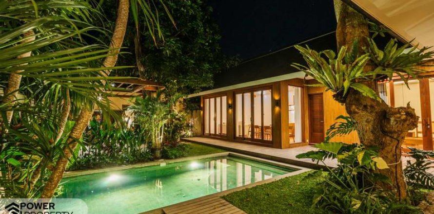 Вилла с 3 спальнями в Южный Денпасар, Денпасар,  (9267)