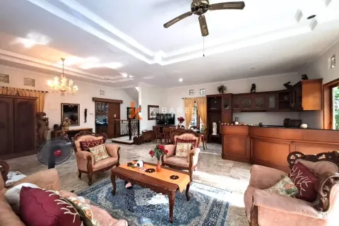 3 bedrooms Villa in Kerobokan, Badung, Bali (13227) 9