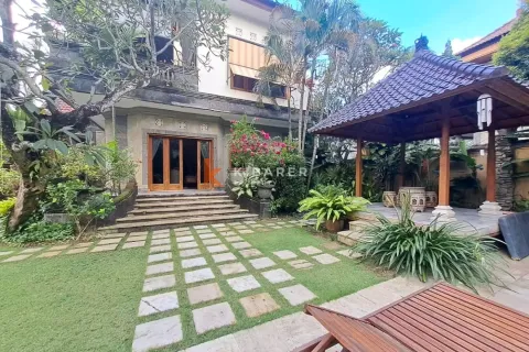 3 bedrooms Villa in Kerobokan, Badung, Bali (13227) 2
