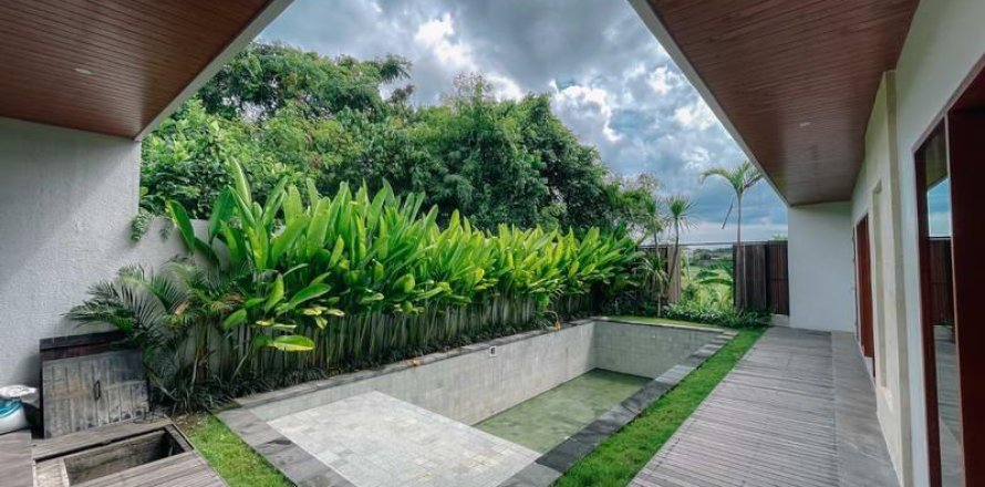 Вилла с 2 спальнями в Семиньяк, Бадунг,  (8420)