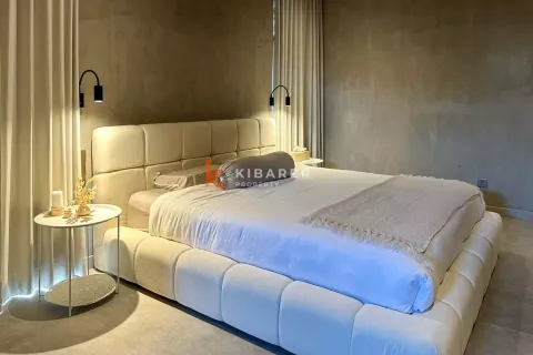 4 bedrooms Villa in Tibubeneng, Badung, Bali (13121) 18
