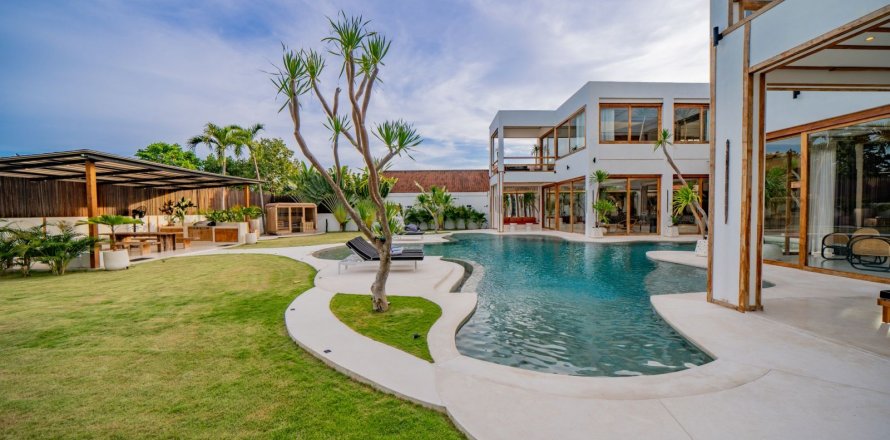 6 bedrooms Villa in Canggu, Badung, Bali (15806)
