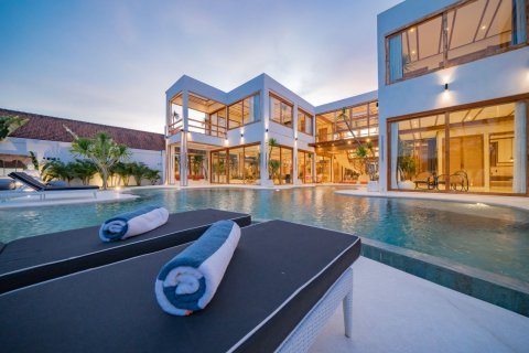 6 bedrooms Villa in Canggu, Badung, Bali (15806) 18