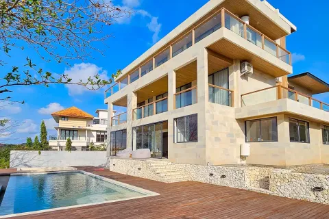 4 bedrooms Villa in South Kuta, Badung, Bali (11420) 1