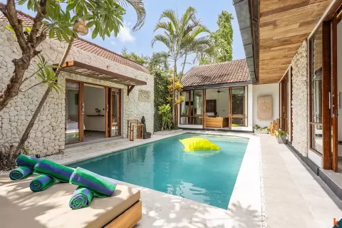 3 bedrooms Villa in Kerobokan, Badung, Bali (11552)
