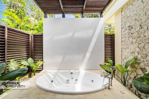 Вилла с 4 спальнями в Южная Кута, Бадунг, (9865) 2