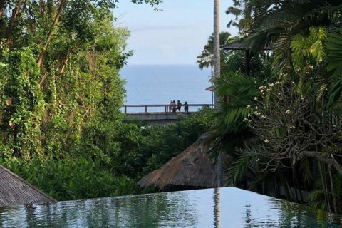 Вилла с 4 спальнями в Южная Кута, Бадунг, (9865) 9