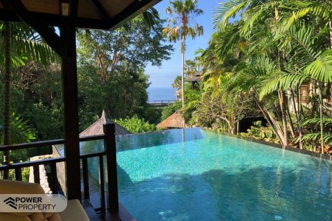 Вилла с 4 спальнями в Южная Кута, Бадунг, (9865) 12
