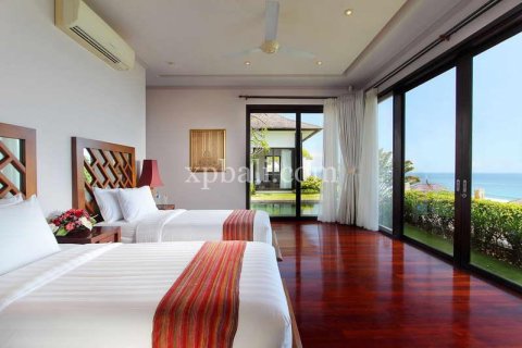 4 bedrooms Villa in Nusa Dua, Badung, (9870) 6