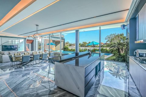 5 bedrooms Villa in Dalung, Badung,  (9655) 14