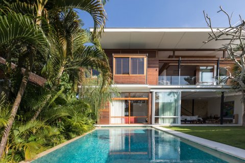 4 bedrooms Villa in Canggu, Badung, Bali (15738)