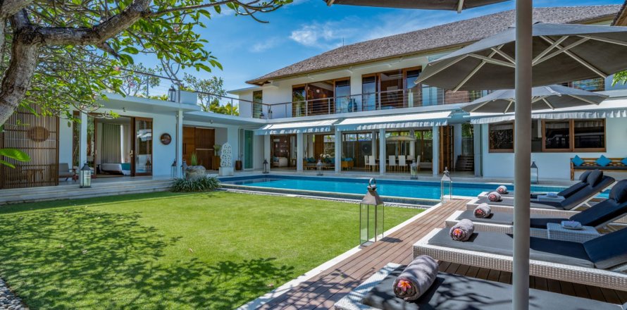 5 bedrooms Villa in Seminyak, Badung, Bali (15830)