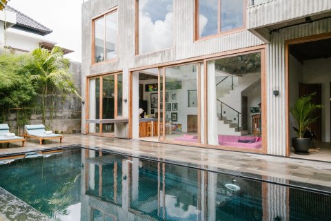 3 bedrooms House in Seminyak, Badung, Bali (15831)