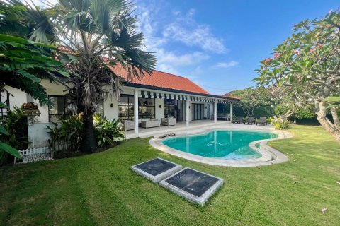 3 bedrooms House in Canggu, Badung, Bali (15740)