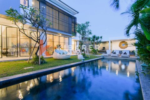 4 bedrooms Villa in Tibubeneng, Badung, Bali (13450) 14