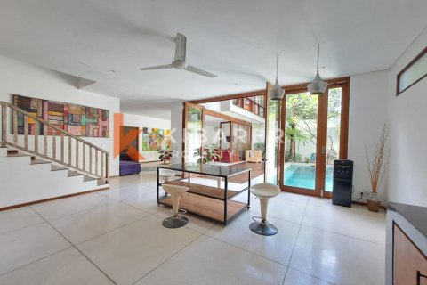 4 bedrooms Villa in Tibubeneng, Badung, Bali (13574) 2