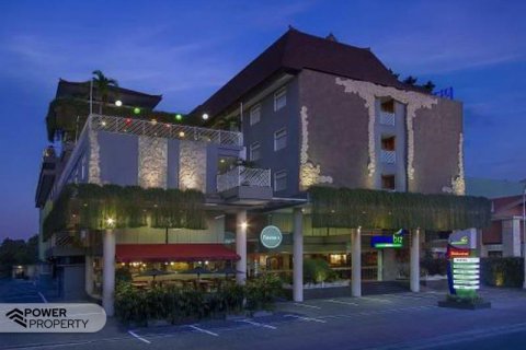 143 bedrooms Hotel in Kuta, Badung,  (9205) 10