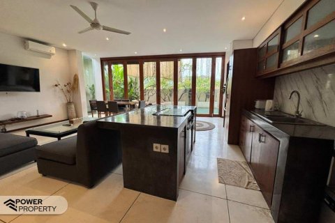 Отель, гостиница с 13 спальнями в Чангу, Бадунг,  (9204) 23