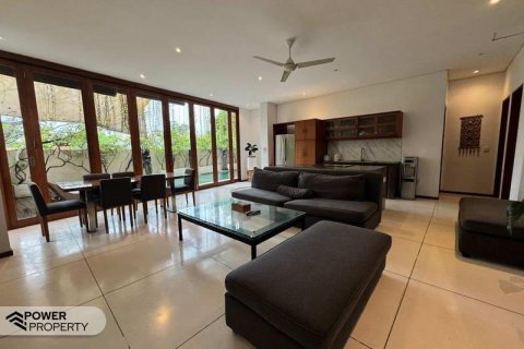 Отель, гостиница с 13 спальнями в Чангу, Бадунг,  (9204) 18