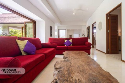 Отель, гостиница с 13 спальнями в Чангу, Бадунг,  (9204) 8