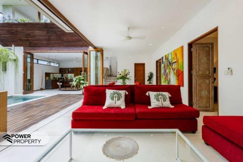 Отель, гостиница с 13 спальнями в Чангу, Бадунг,  (9204) 15