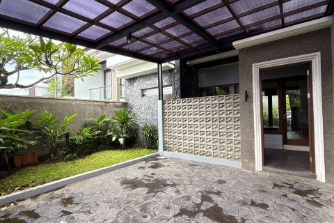 Вилла с 3 спальнями в Нуса Дуа, Бадунг,  (9853) 18