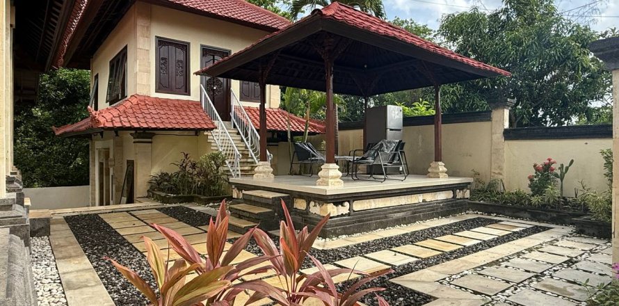 3 bedrooms Villa in Ungasan, Badung,  (9854)