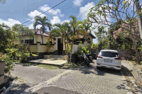 Вилла с 3 спальнями в Унгасан, Бадунг,  (9854) 8