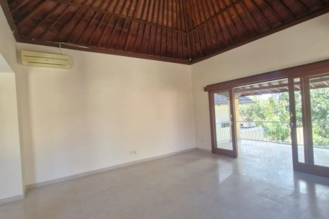 Вилла с 3 спальнями в Унгасан, Бадунг,  (9854) 6