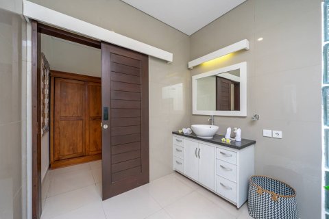 Вилла с 3 спальнями в Чангу, Бадунг, Бали (15198) 5