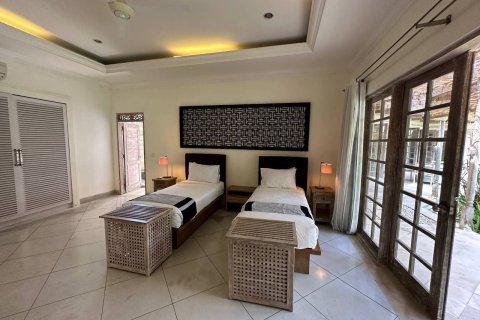 4 bedrooms Villa in Canggu, Badung, Bali (15257) 3