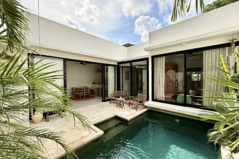 Studio Villa in Tumbak Bayuh, Mengwi, Badung, Bali (10629)