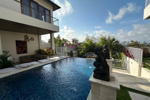 5 bedrooms Villa in Ungasan, Badung, Bali (15016)