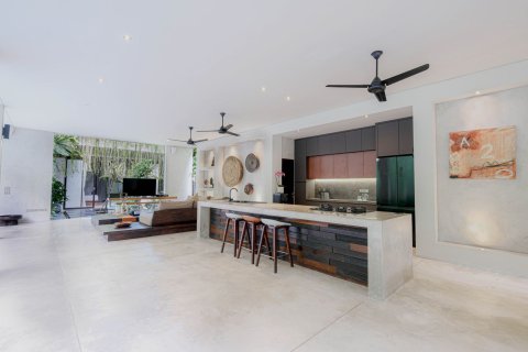 4 bedrooms Villa in Kerobokan, Badung, Bali (4447) 7