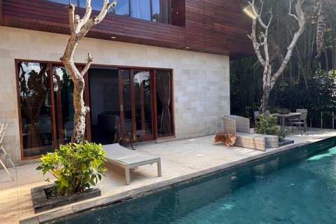 Вилла с 3 спальнями в Цемаги, Менгви, Бадунг, (9315) 1