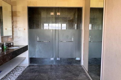 Вилла с 3 спальнями в Цемаги, Менгви, Бадунг, (9315) 5