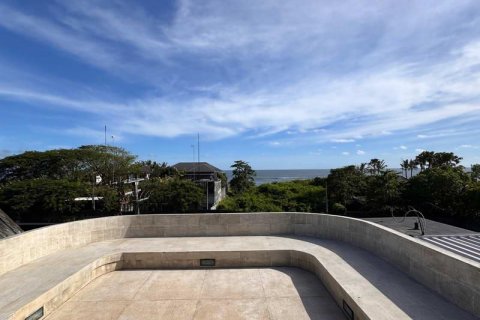 Вилла с 3 спальнями в Цемаги, Менгви, Бадунг, (9315) 23