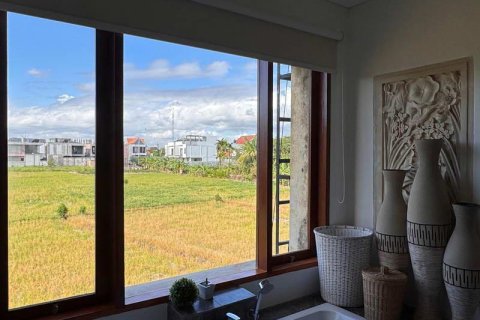 Вилла с 3 спальнями в Цемаги, Менгви, Бадунг, (9315) 6