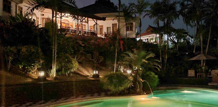 Вилла с 3 спальнями в Кедири, Табанан,  (9318)