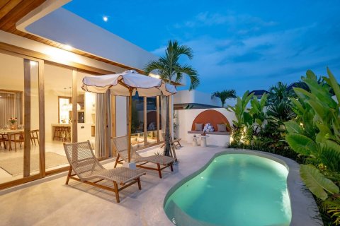 Studio Villa in Tumbak Bayuh, Mengwi, Badung, Bali (10637)